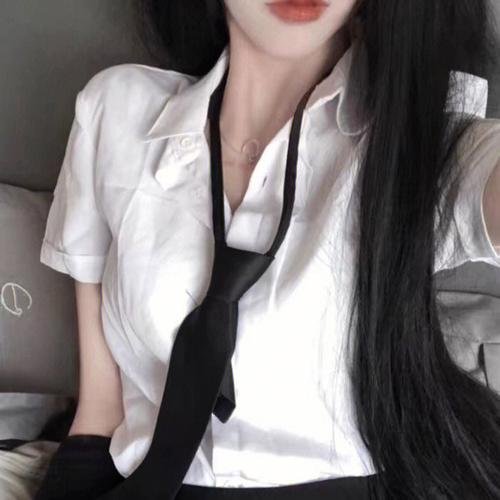 许纯纯的茶花运